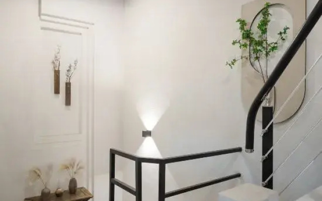 Luoyang Alley Zuoxiang You Homestay (Luoqi Ancient City Branch)