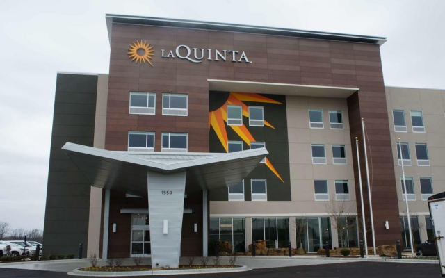 La Quinta Inn & Suites by Wyndham West Memphis