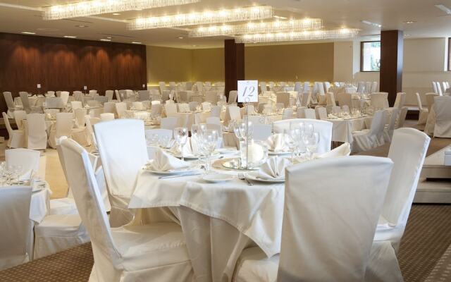 Nepheli Hotel