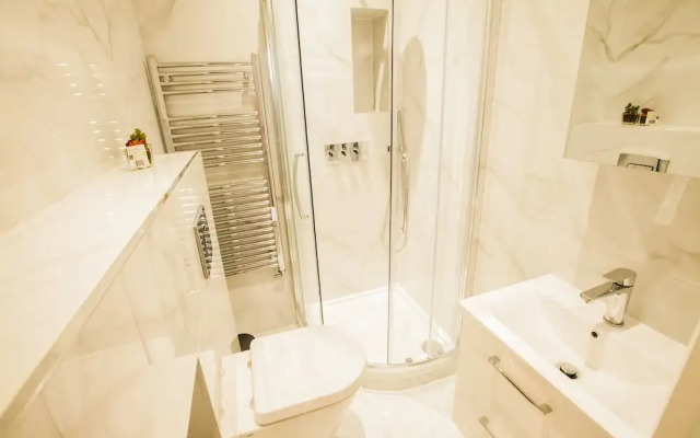 Kensington Luxury Residence