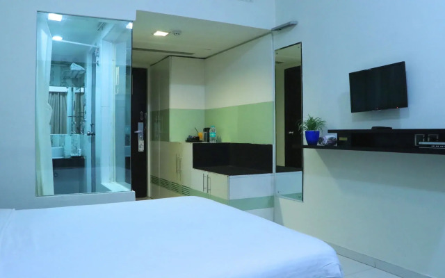 Keys Select by Lemon Tree Hotels, Thiruvananthapuram