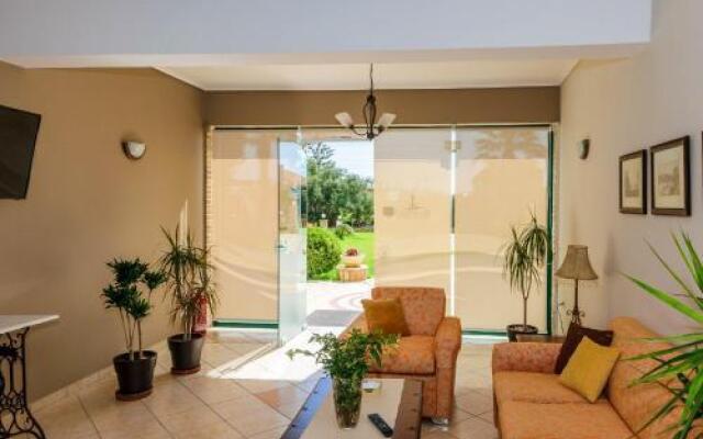 Aparthotel 3 stars Ammoudi