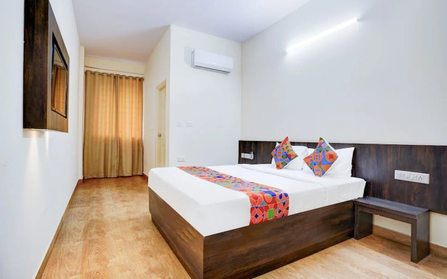 Fabhotel Grk Comforts