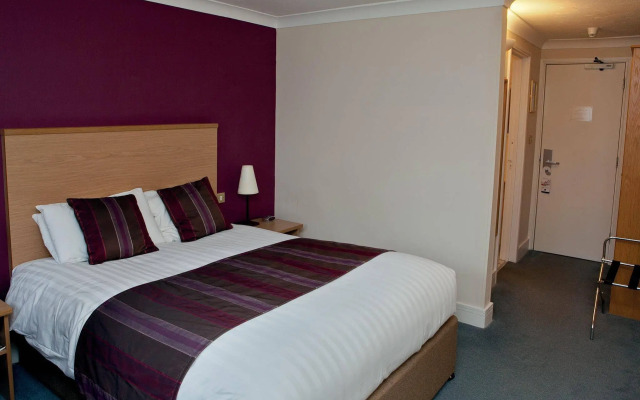 Best Western Chilworth Manor Hotel