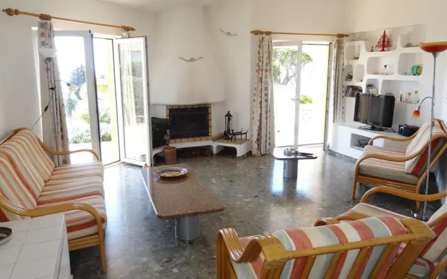 Casa das Flores by Portucasa