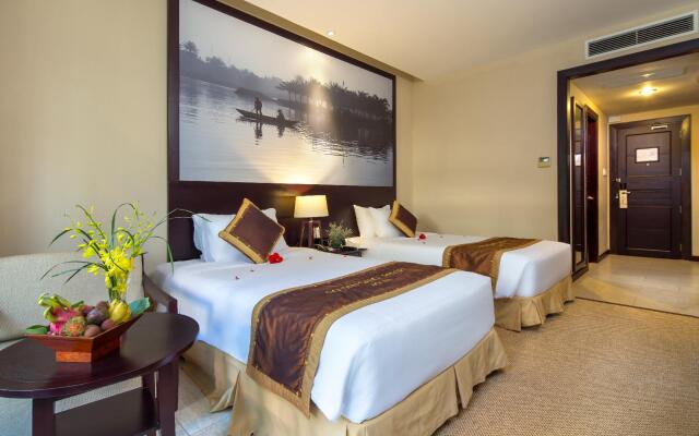 Golden Sand Resort & Spa