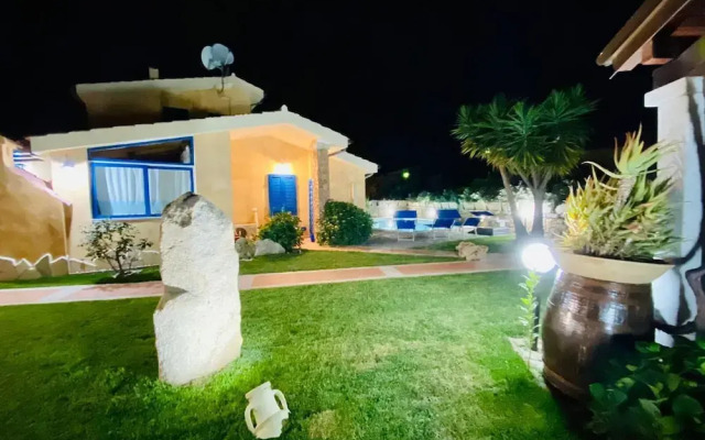 Villa Pavoncella Con Piscina
