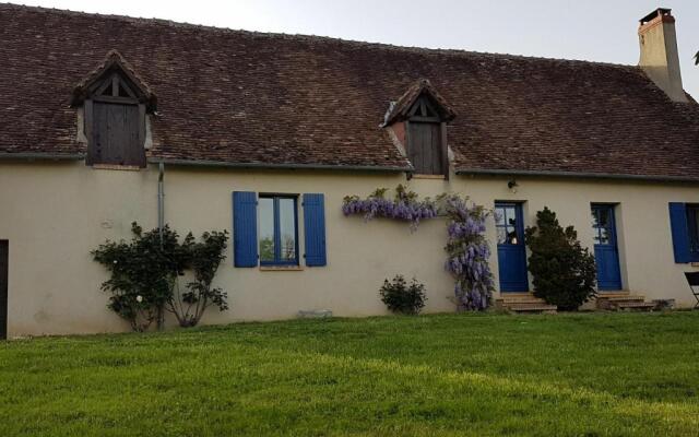 Gîte Sury-en-Vaux, 3 pièces, 4 personnes - FR-1-586-3