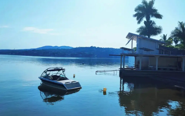 Room in House - Dream House on Lake Tequesquitengo