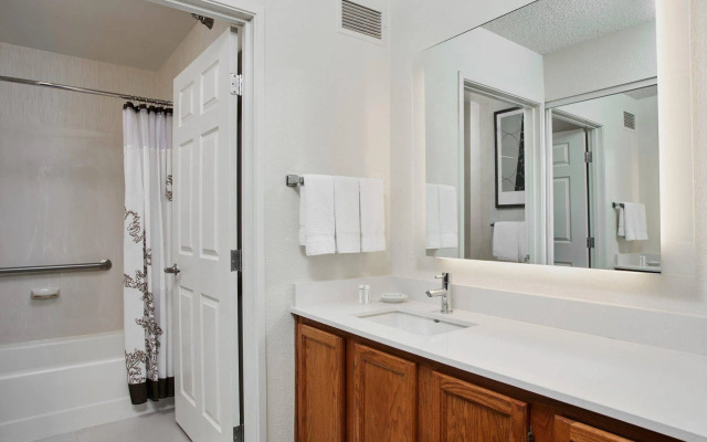 Residence Inn Detroit Pontiac/Auburn Hills