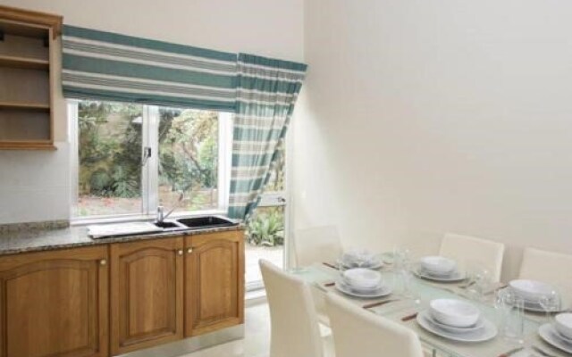 St Julian's Designer Maisonette