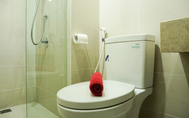 Deluxe And Comfortable Studio Puri Mansion Apartment