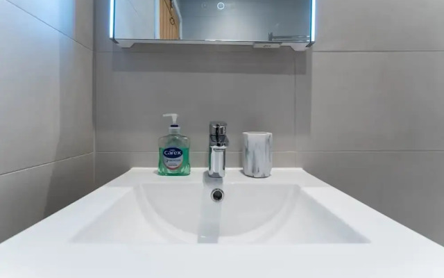 Host Stay Sackville Apartment