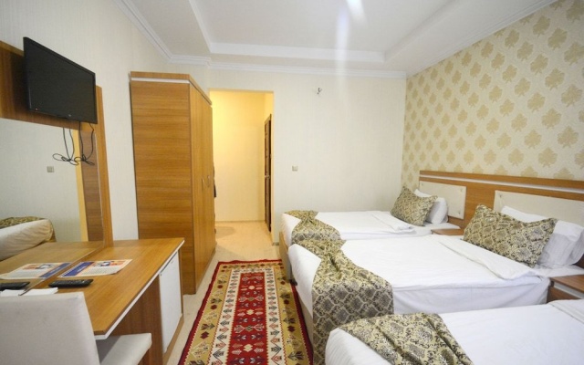 Dimet Park Hotel