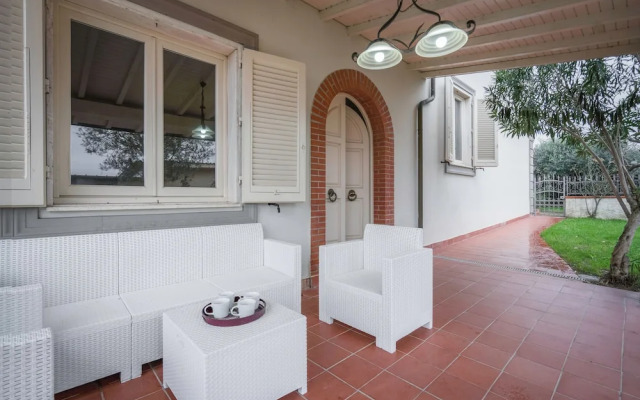 Borgo House In Florentine Hills With Pool