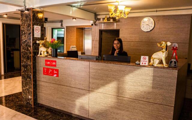 Anandpura Riverside Hotel