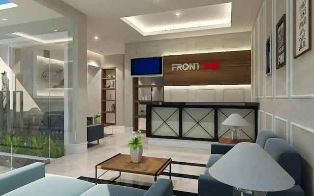 Front One Boutique Brani Solo