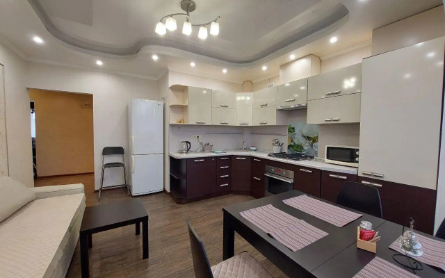 СуткиРу на улице Орджоникидзе 83 корпус 2