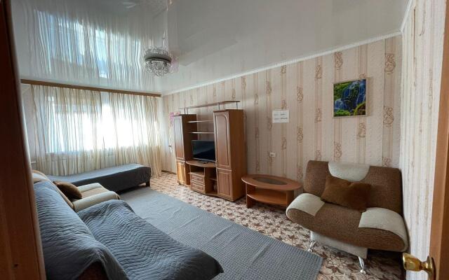 Квартиры посуточно на Магистральной 28