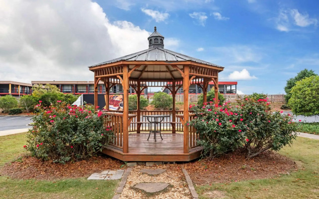 Comfort Inn Opelika - Auburn