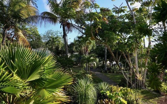 Quill Gardens Boutique Hotel