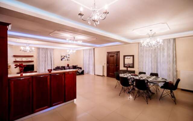 Hidden Heaven Luxury Villa