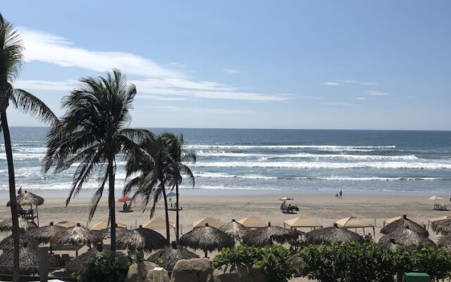 The Grand Mayan Acapulco