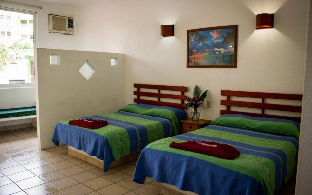 Suites & Hotel Punta Esmeralda