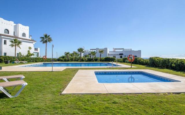 2193-Modern Apt with Terrace And Seaview