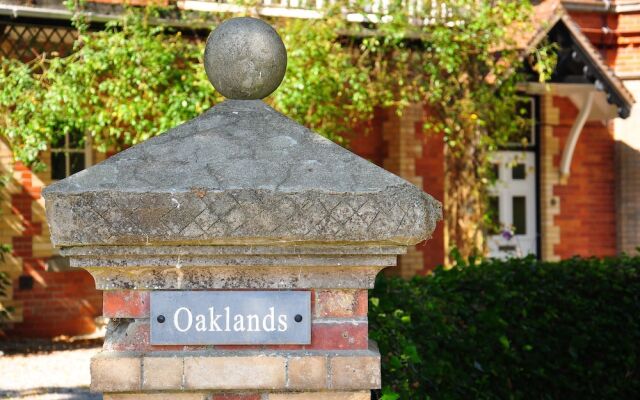 Oaklands Bed & Breakfast - B&B