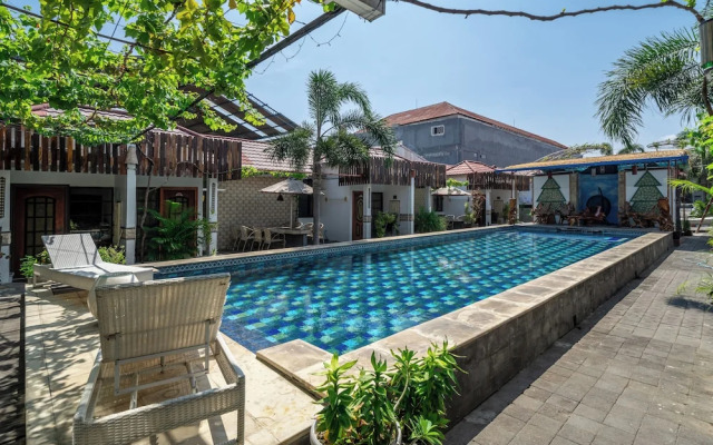 Senyum Bali inn