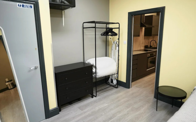 1 Bed-sleeps 4-aircon-city Centre