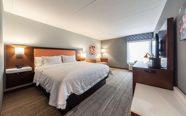 Hampton Inn Winchester N/Conference Center, VA