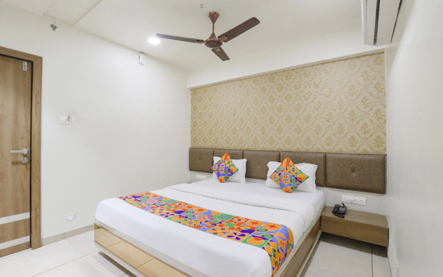 FabHotel Bharosa Inn