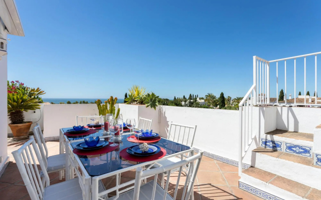 Exclusive Apartment, 200m2, Near Puerto Banus, Señorío de Marbella