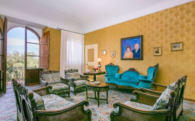 Villa La Guardia Vecchia 28137