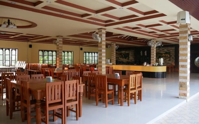 Sukhothai Grand Resort And Spa