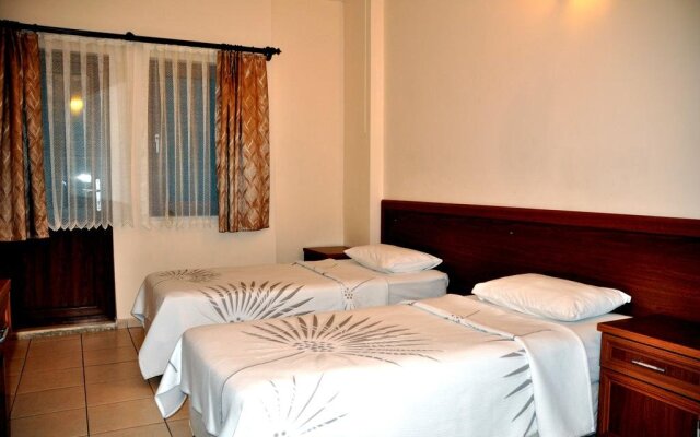 Nihan Hotel
