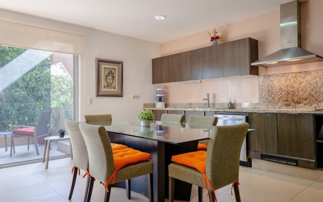 Del Viento Vaiven Penthouse 31 2 Bedroom Condo by RedAwning