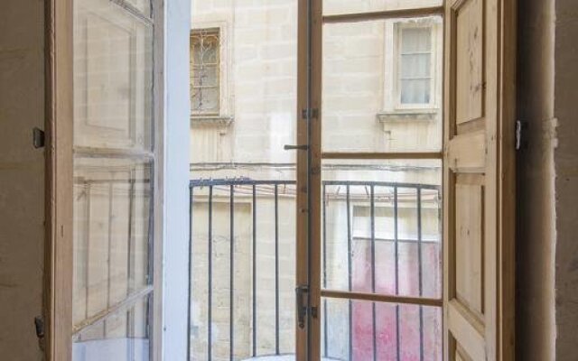Valletta Republic St House