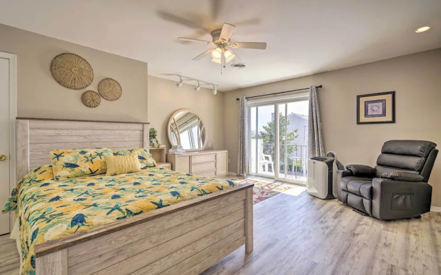 Brigantine Retreat w/ Balconies - Walk to Beach!