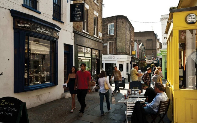 The Angel Apartments