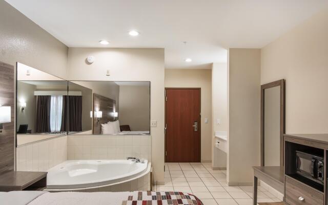 Red Roof Inn Panama City