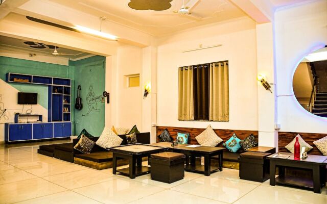Blue River Hostel