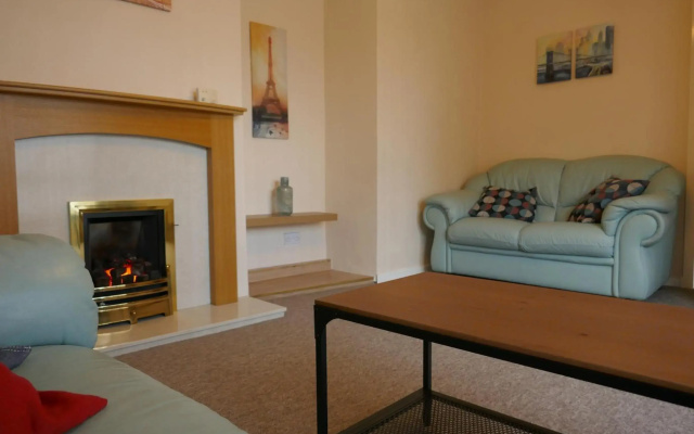 Inverness Family House