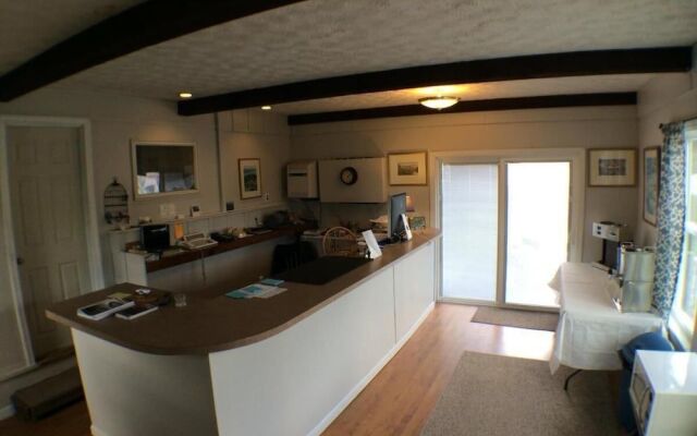 Bourne's Ocean Acres Motel