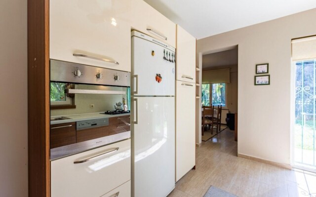 Villa Surrounded by Nature in Kartepe Near Sapanca