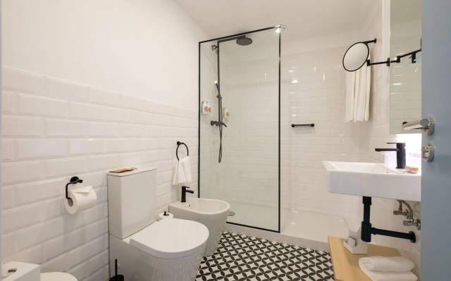 Malibu Foz Hotel - La Maison Younan