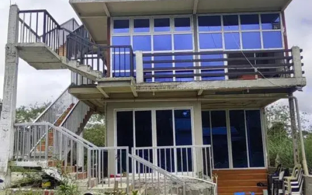 Kikay's Bed and Breakfast