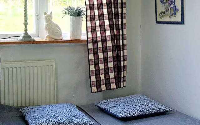 2 Person Holiday Home in Frandefors